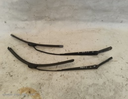 Поводок стеклоочистителя передний пара для Ford Focus I (1998—2004)  запчасти бу