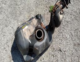 Бак топливный для VOLKSWAGEN Passat B3 (1988—1993)  запчасти бу