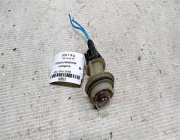 Патрон указателя поворота для VOLKSWAGEN Passat B4 (1993—1997)  запчасти бу