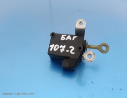 Актуатор замка багажника для Peugeot 107 I рестайлинг (2009—2012)  запчасти бу