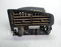 Рамка магнитолы для VOLKSWAGEN Golf Mk3 (1991—2000)  запчасти бу