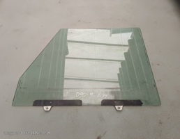 Стекло двери передней левой для Land Rover Defender I (1983—2007)  запчасти бу