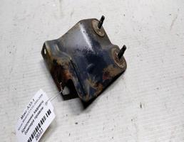 Крепление бампера заднего правое для Nissan Maxima A33 (1999—2006)  запчасти бу