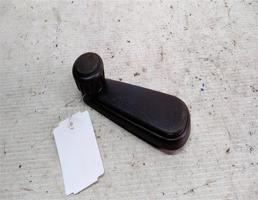 Ручка стеклоподъемника для VOLKSWAGEN Passat B2 (1980—1988)  запчасти бу