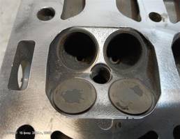 ГБЦ для VOLKSWAGEN Polo IV (2001—2005)  запчасти бу