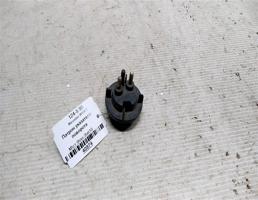 Патрон указателя поворота для Mercedes-Benz E-класс W124/S124/C124/A124 (1984—1997)  запчасти бу