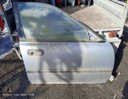 Дверь передняя правая для Honda Accord V (1993—1998)  запчасти бу