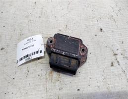 Коммутатор для Audi 80 B2 (1978—1986)  запчасти бу