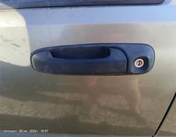 Ручка двери наружная передней левой для Jeep Cherokee III (2001—2004)  запчасти бу