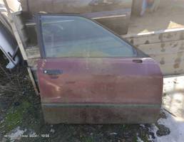 Дверь передняя правая для Audi 80 B4 (1991—1996)  запчасти бу
