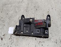 Крепление бампера заднего правое для VOLKSWAGEN Caddy III (2004—2010)  запчасти бу