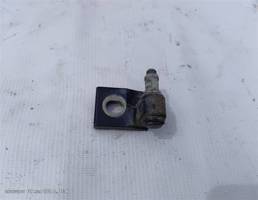 Петля двери передней верхняя правая для Audi A4 B5 94-00г  запчасти бу
