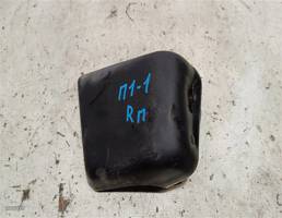 Клык бампера переднего правый для Mitsubishi Pajero I (1982—1991)  запчасти бу