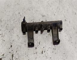 Рампа топливная для Peugeot 307 3C (2001—2005)  запчасти бу