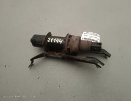 Форсунка омывателя фары правой для Nissan Maxima A33 (1999—2006)  запчасти бу