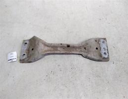 Траверса для VOLKSWAGEN Caddy III (2004—2010)  запчасти бу