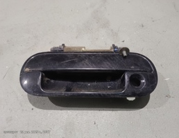 Ручка двери наружная передней левой для Honda HR-V GH (1998—2001)  запчасти бу