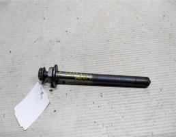 Болт стартера для VOLKSWAGEN Caddy III (2004—2010)  запчасти бу