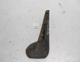 Брызговик передний правый для Nissan Almera N16 00-06г  запчасти бу