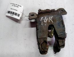 Замок багажника для Audi 100 C3 (1982—1988)  запчасти бу