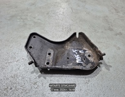 Кронштейн ДВС передний для VOLKSWAGEN Passat B5 (1996—2001)  запчасти бу