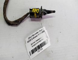 Датчик температуры воздуха (за бортом) для Mercedes-Benz S-класс W220 (1998—2005)  запчасти бу