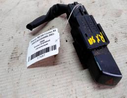 Кнопка аварийной сигнализации для Lexus RX II (2003—2006)  запчасти бу