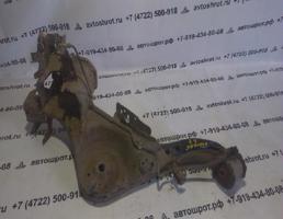 Рычаг задний нижний левый для Nissan Qashqai I (2006—2010)  запчасти бу