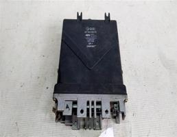 ЭБУ ДВС для Audi 80 B4 (1991—1996)  запчасти бу