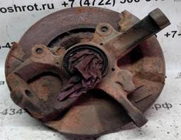 Кулак поворотный передний левый для Mitsubishi Pajero II (1991—1997)  запчасти бу