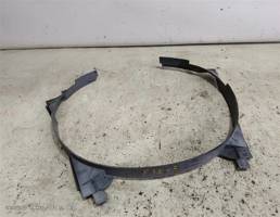 Диффузор вентилятора ДВС для BMW 3 серия E30 (1982—1994)  запчасти бу