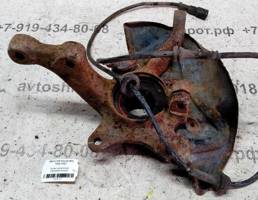 Кулак поворотный передний правый для VOLKSWAGEN Passat B3 (1988—1993)  запчасти бу