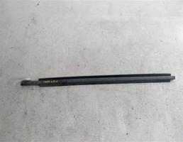 Молдинг стекла двери передней левой для Fiat Tipo 160 (1987—1995)  запчасти бу