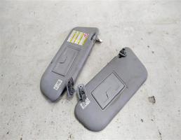 Козырек солнцезащитный внут км-т для Mazda 3 BK (2003—2006)  запчасти бу