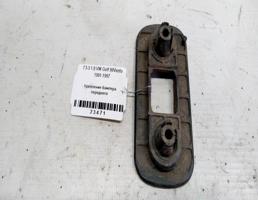 Крепление бампера переднего для VOLKSWAGEN Golf Mk3 (1991—2000)  запчасти бу