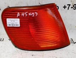 Указатель поворота правый желтый для Audi 100 C4 91-94г  запчасти бу