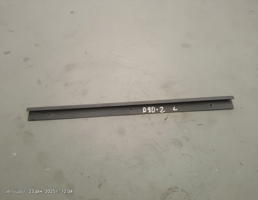 Накладка на рамку стекла для Land Rover Defender I рестайлинг (2007—2016)  запчасти бу