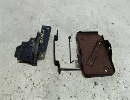 Крепление АКБ (корпус / подставка) для Chery Kimo (A1) A1 (2008—2015)  запчасти бу