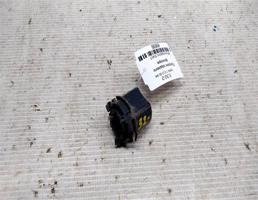 Патрон заднего фонаря для BMW 7 серия E32 (1986—1994)  запчасти бу