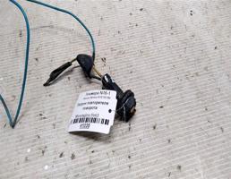 Патрон повторителя поворота для Nissan Almera N16 рестайлинг (2002—2006)  запчасти бу