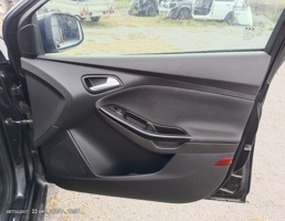 Обшивка двери передней правой для Ford Focus III (2011—2015)  запчасти бу