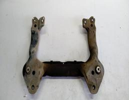 Балка подмоторная для Audi A6 C4 (1994—1997)  запчасти бу