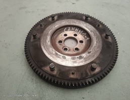 Маховик ДВС для Nissan Sunny B14 (1994—1999)  запчасти бу