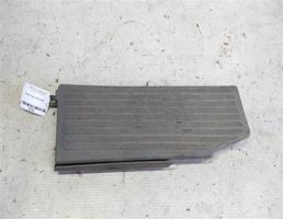 Упор под ногу левую для Audi A6 C4 (1994—1997)  запчасти бу