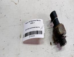 Датчик давления масла для Daewoo Nexia I (1995—2008)  запчасти бу