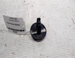 Крепление фары для Mercedes-Benz E-класс W124/S124/C124/A124 (1984—1997)  запчасти бу