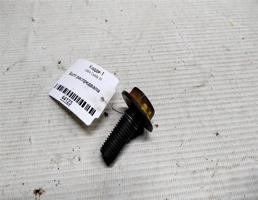 Болт распредвала для VOLKSWAGEN Caddy III (2004—2010)  запчасти бу