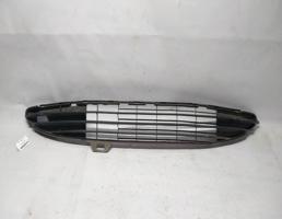 Решетка в бампер центральная для Peugeot 206 I (1998—2012)  запчасти бу