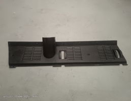 Крышка под торпедо для Land Rover Defender I (1983—2007)  запчасти бу