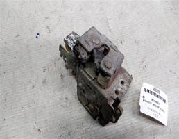 Замок двери задней правой для Audi 100 C2 76-82г  запчасти бу